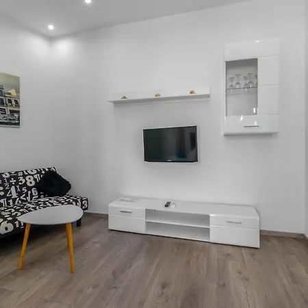 Apartmani Dada Rijeka Exterior photo