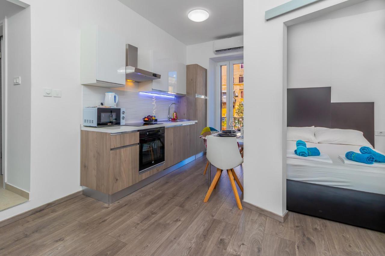 Dada Apartment *